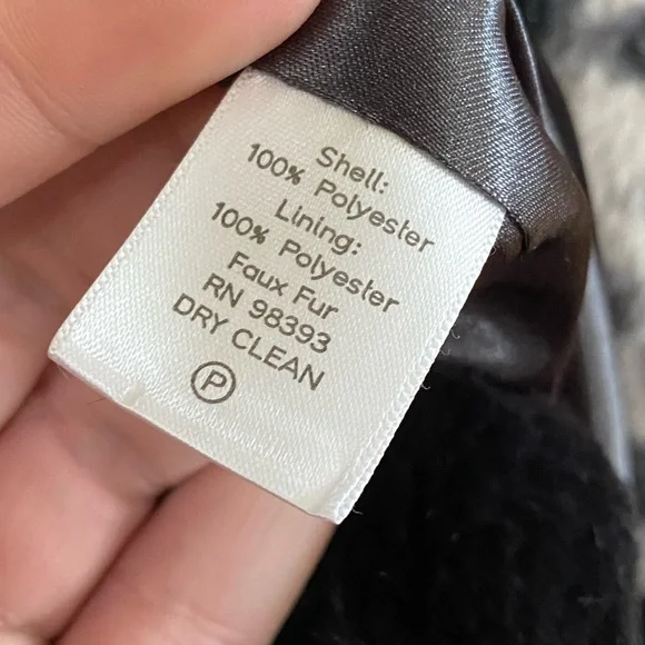 Dennis Basso Luxurious Faux Fur Jacket in Blue and Black - Picture 3 of 6